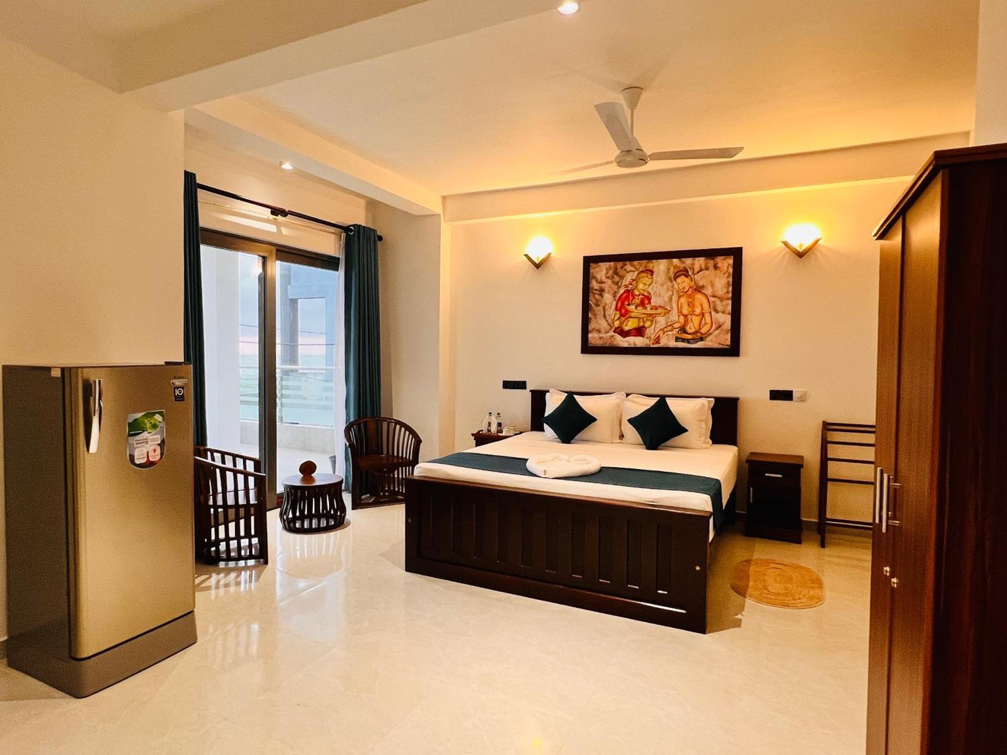 Ocean Front Villa Хикадува Екстериор снимка